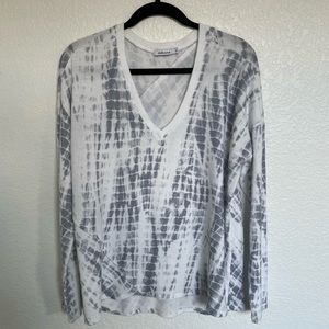 Redhaute Gray/White Tie-Dye Sweater